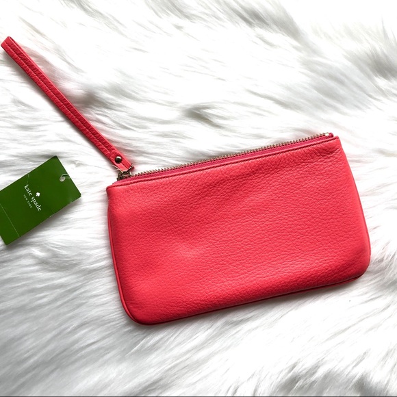 New KATE SPADE Leather Zip Chrissy Wristlet Clutch Coral